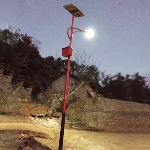 昆明村落民族特色太陽能路燈